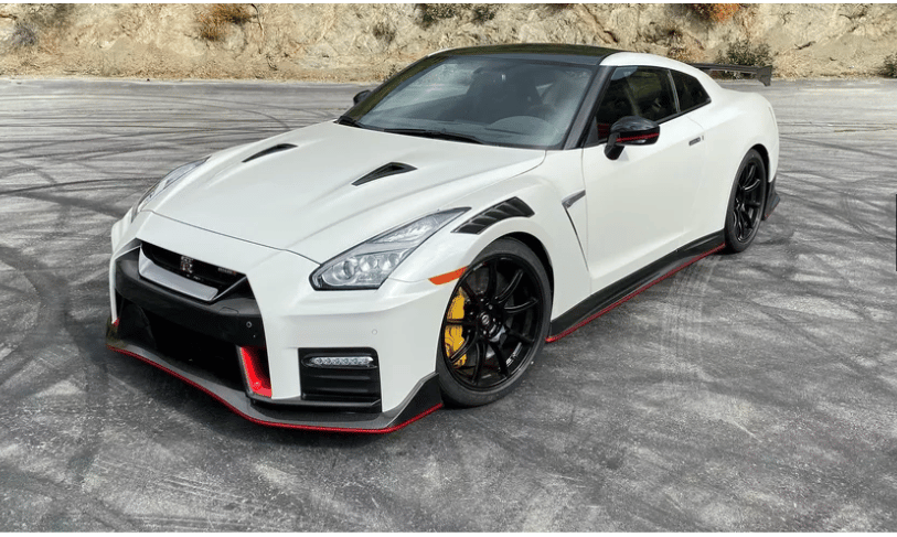 La Nissan GT-R Nismo est arrivée à Rennes